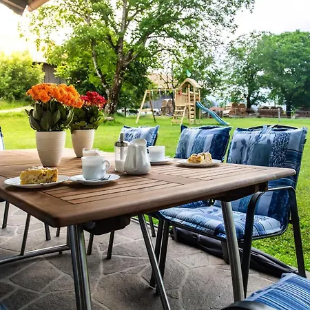 Am Riedl Сasa de vacaciones Siegsdorf